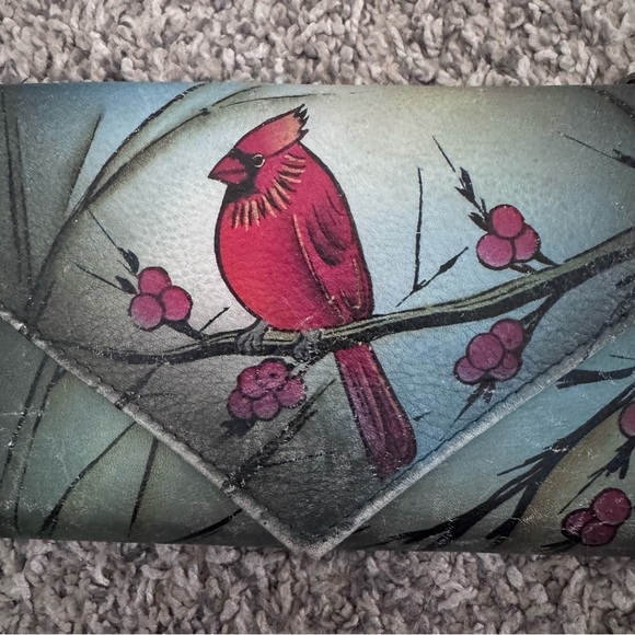 Anushka womans leather tri fold wallet Cardinal design - Picture 2 of 6